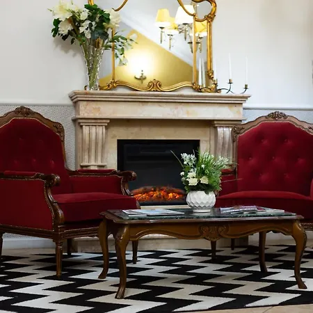 Hotel Chopin 4*