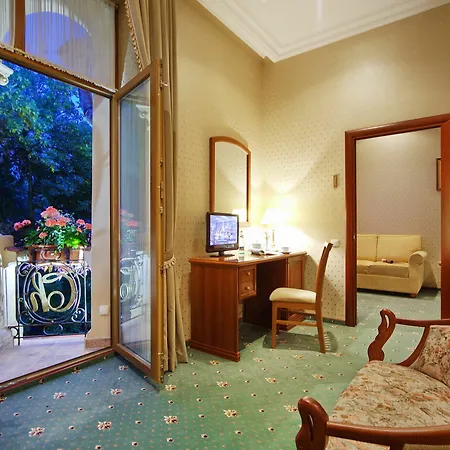 Hotel Chopin Leópolis