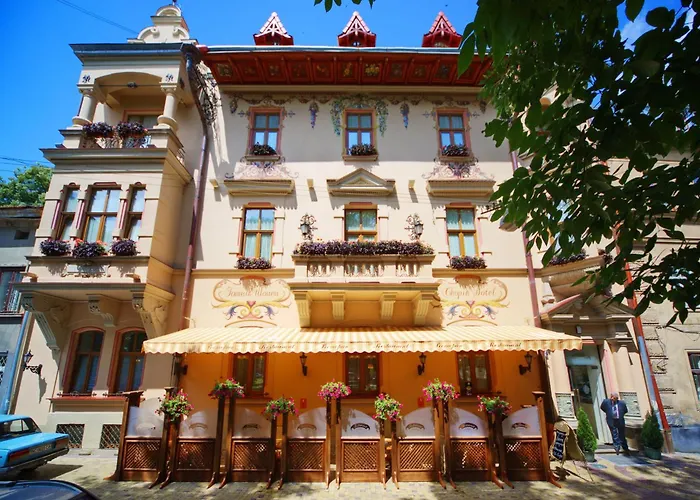 шопен Готель 4*