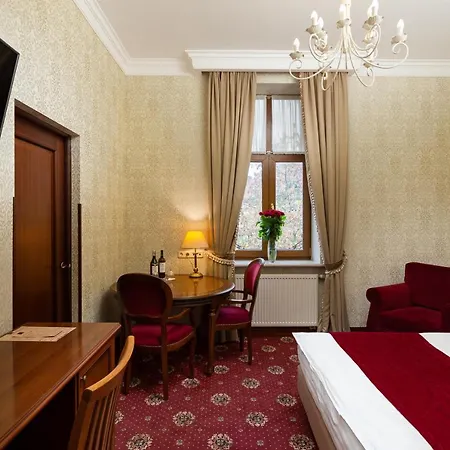 Chopin Hotel